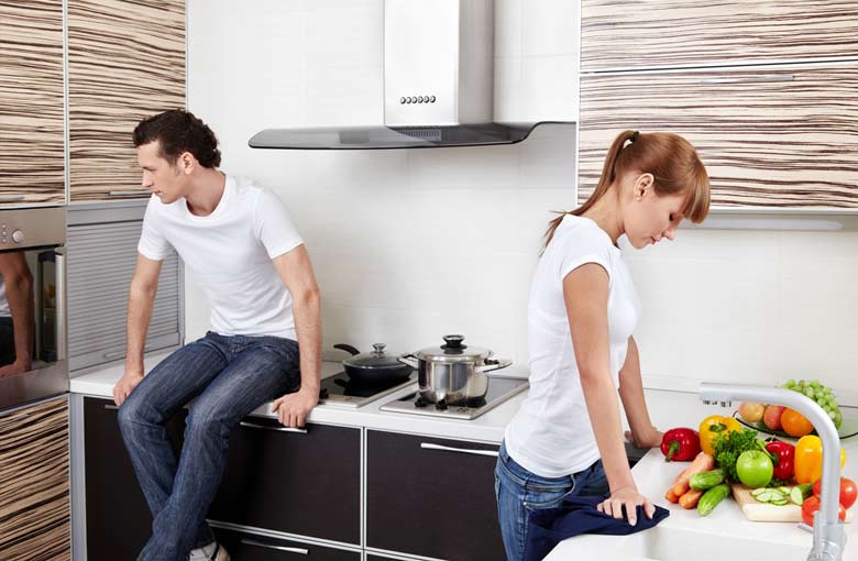 Worst Mistakes Women Make with Men Worst Mistakes Women Make with Men