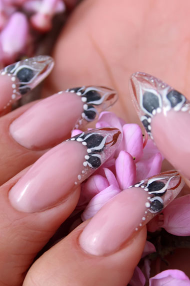 2011 if you want your nails good and presentable. nail design ideas