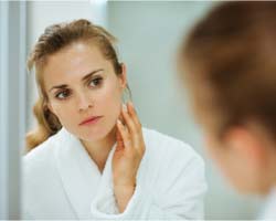 Does your oily skin trouble you? Does your oily skin trouble you?
