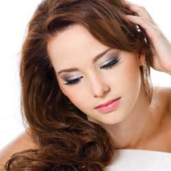 The Secrets To Getting Curly Lashes With Eyelash Enhancers The Secrets To Getting Curly Lashes With Eyelash Enhancers