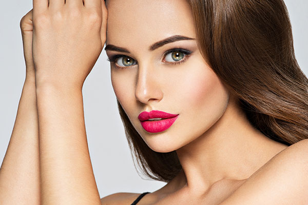 Enlarging Eye Highlight makeup