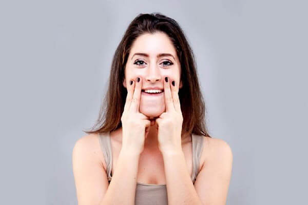 Puppet Face Exercise To Plump Cheeks