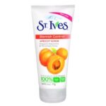 St. Ives Apricot Scrub Blemish Control Reviews – Is It Safe?